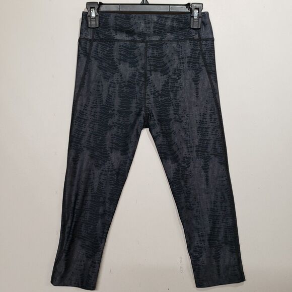 Under Armour Womens Compression Capri Leggings Black Snake Skin Printed M - Picture 2 of 7